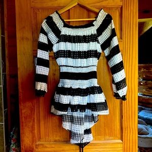 Gracia corset blouse black and white size medium